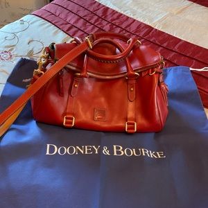 Dooney & Bourke purse
